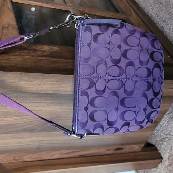 Coach purple crossbody Coach crossbody Coach crossbody Coach crossbody Coach - Picture 4 of 16
